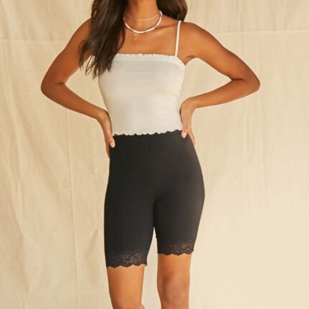 Lace trim biker shorts